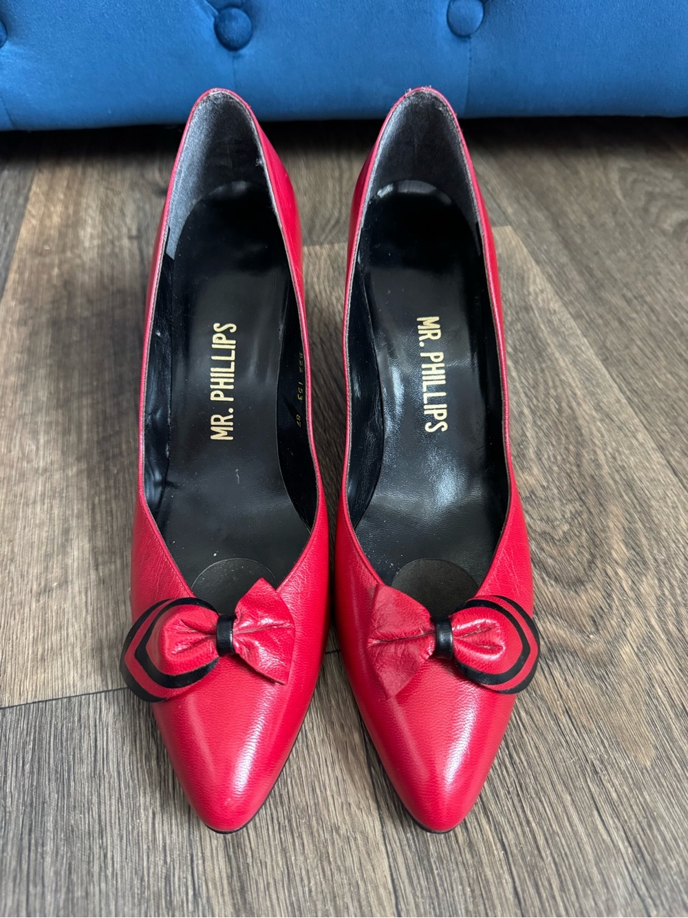 Vintage Mr. Phillips Red & Black Leather Bow Stiletto Pumps Pointed Toe 10